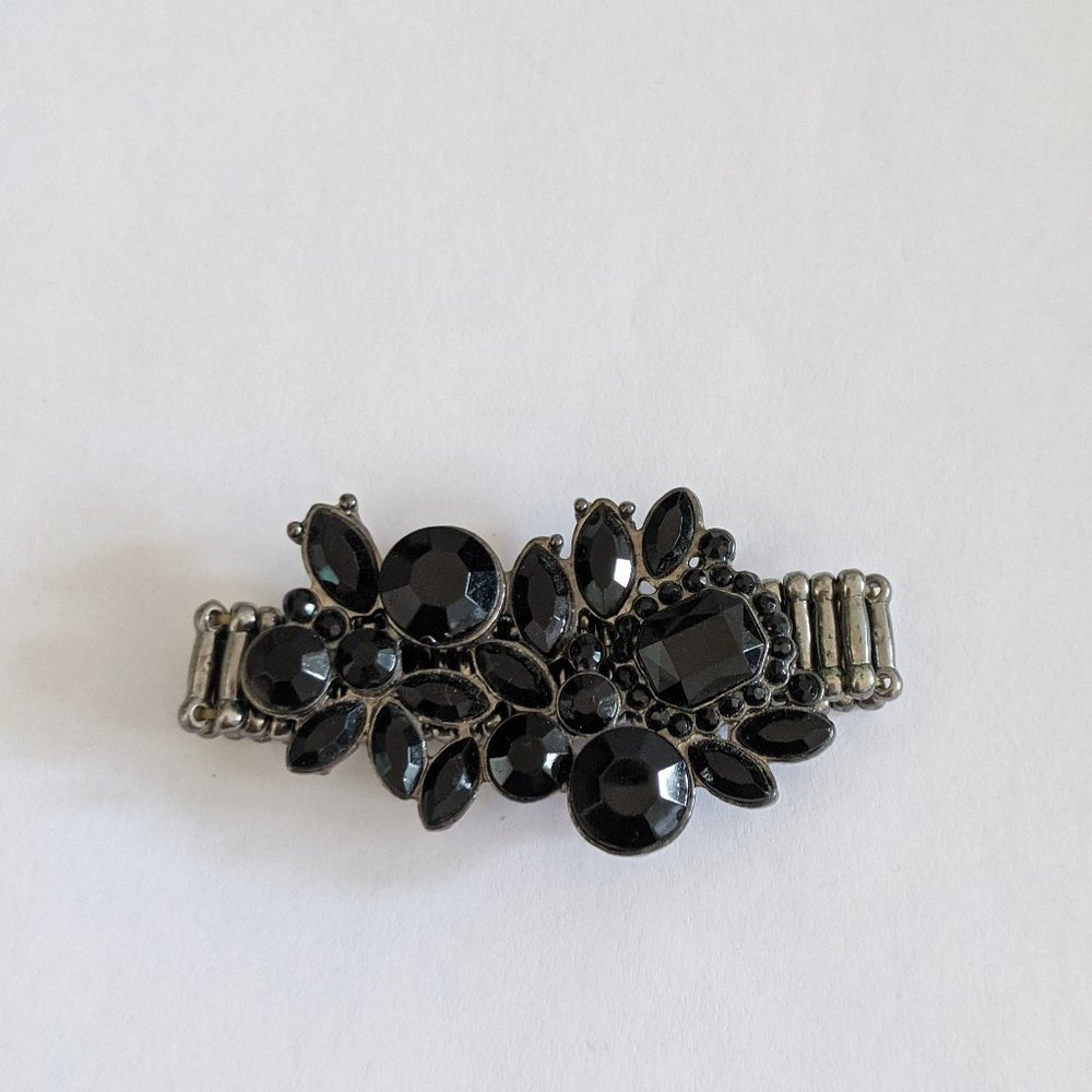 Black Crystal Statement Ring - Wide Two-Finger Cocktail Ring - Picture 2 of 6